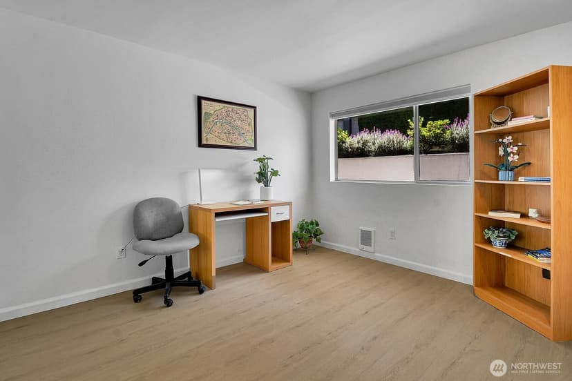 Property photo for 322 N 134th Street #102, Seattle photo 17