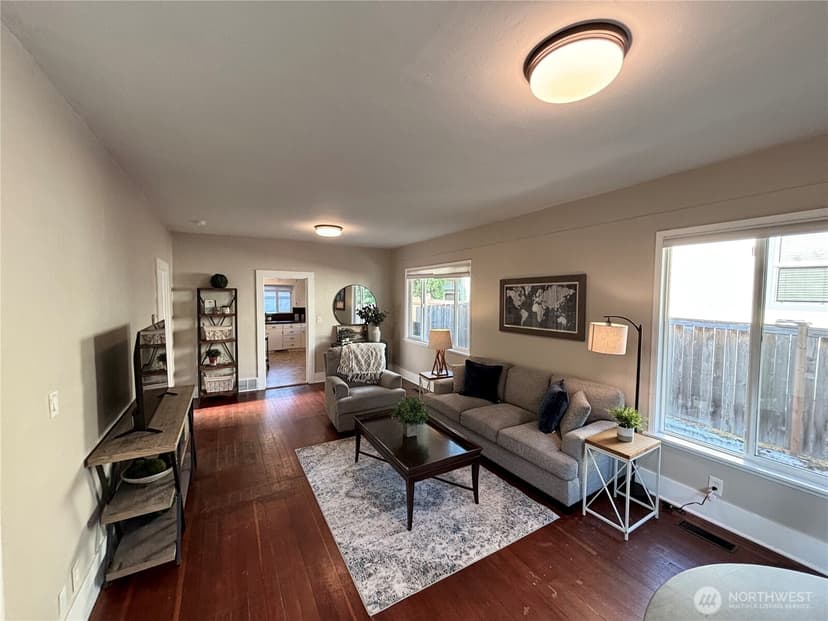 Property photo for 1706 N 50th Street, Seattle photo 11