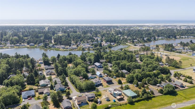 Property photo for 770 Duck Lake Drive SE, Ocean Shores photo 32