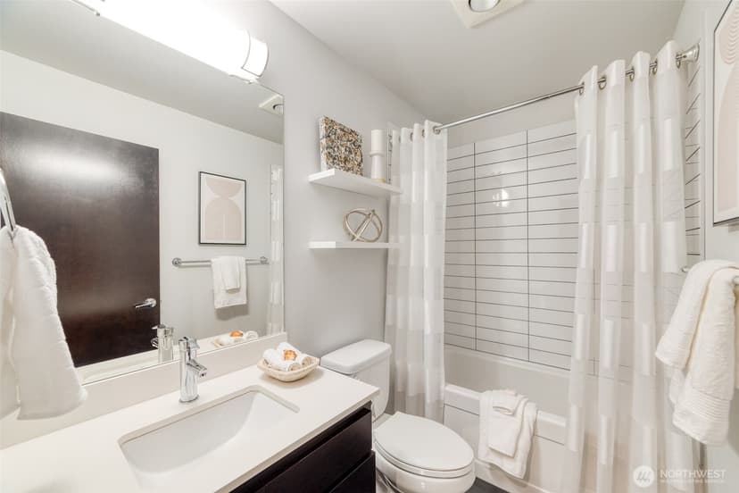 Property photo for 1519 14th Avenue S #C, Seattle photo 13