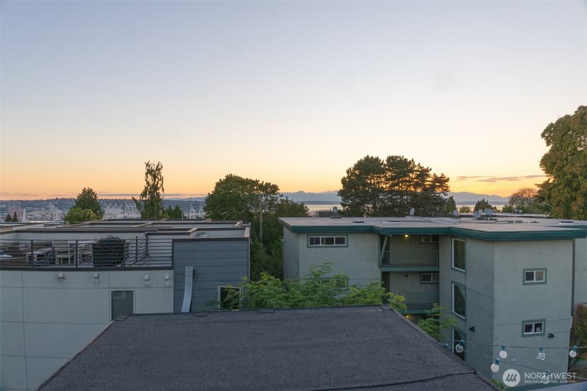 Property photo for 1519 14th Avenue S #C, Seattle photo 19