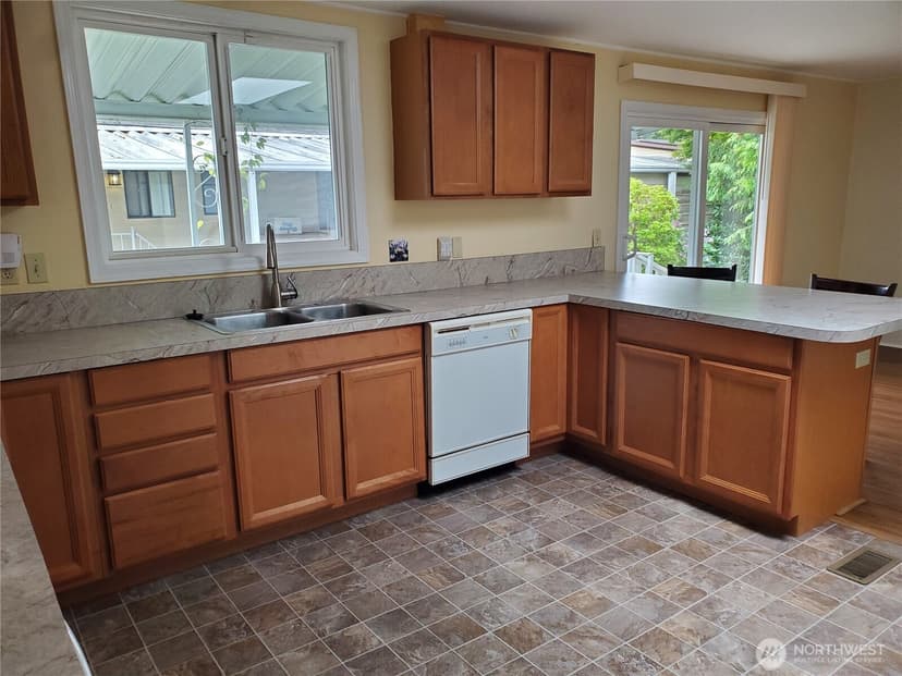Property photo for 620 112th Street SE #144, Everett photo 7