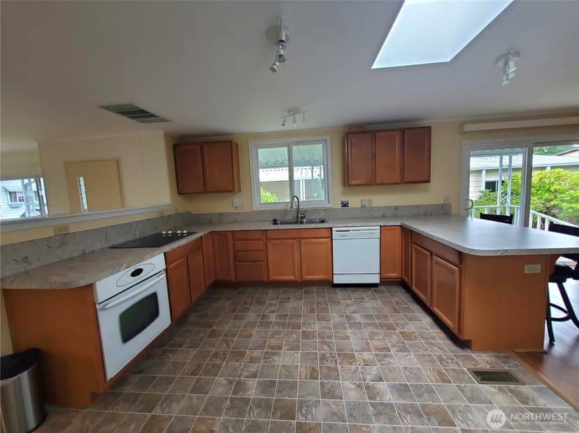 Property photo for 620 112th Street SE #144, Everett photo 6