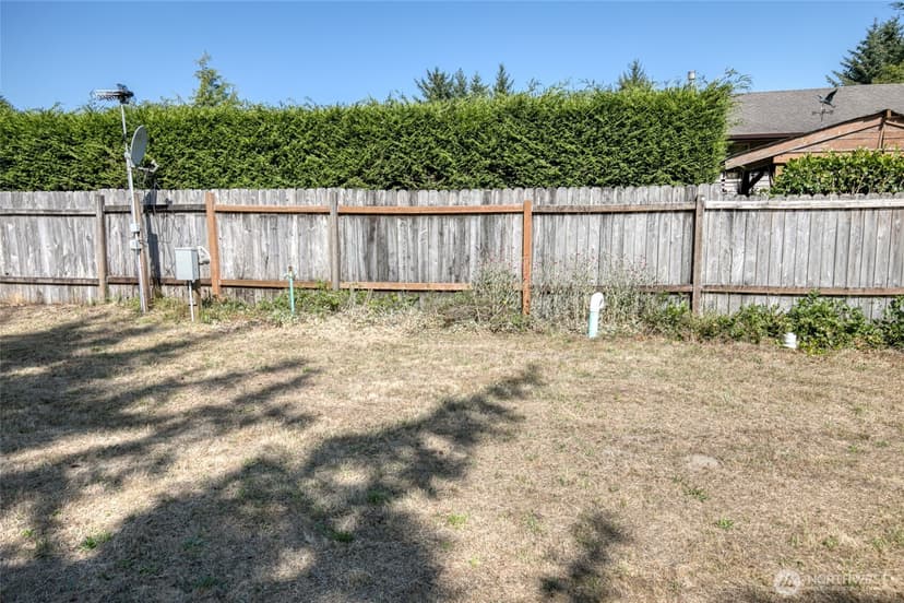 Property photo for 133 Cakesosta Street SW, Ocean Shores photo 21