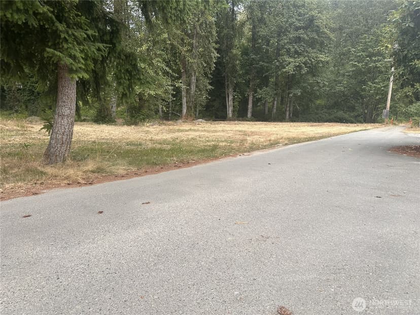 Property photo for 154 XX SE Jones Road, Renton photo 13