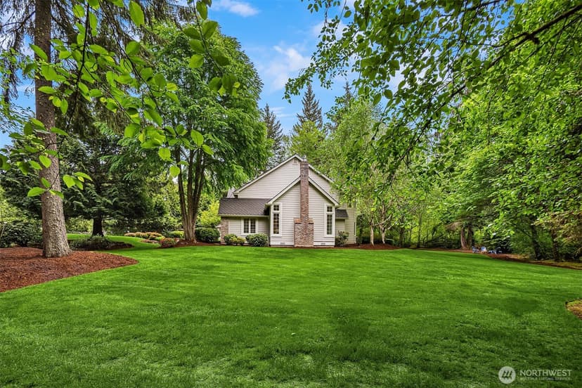 Property photo for 14214 216th Avenue NE, Woodinville photo 36