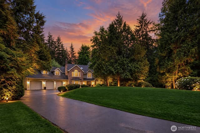 Property photo for 14214 216th Avenue NE, Woodinville