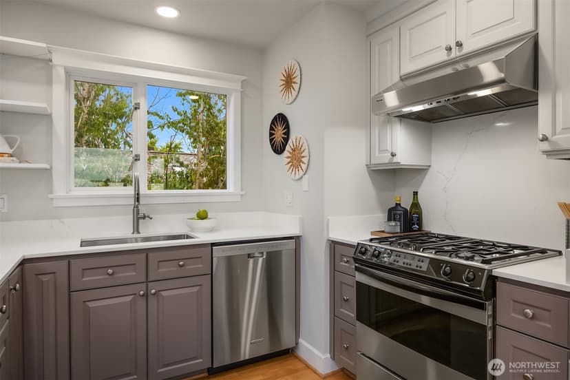 Property photo for 525 W Prospect Street #A, Seattle photo 9