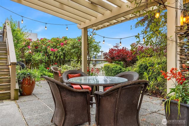 Property photo for 525 W Prospect Street #A, Seattle photo 5