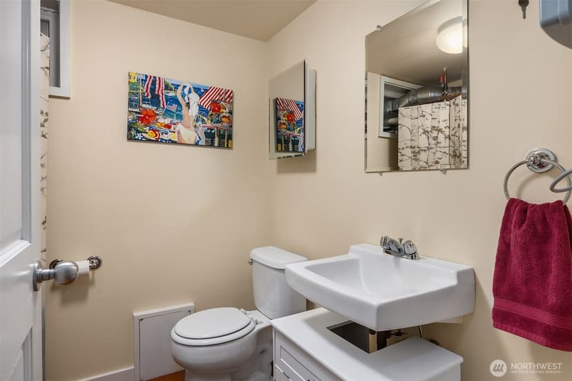 Property photo for 525 W Prospect Street #A, Seattle photo 23