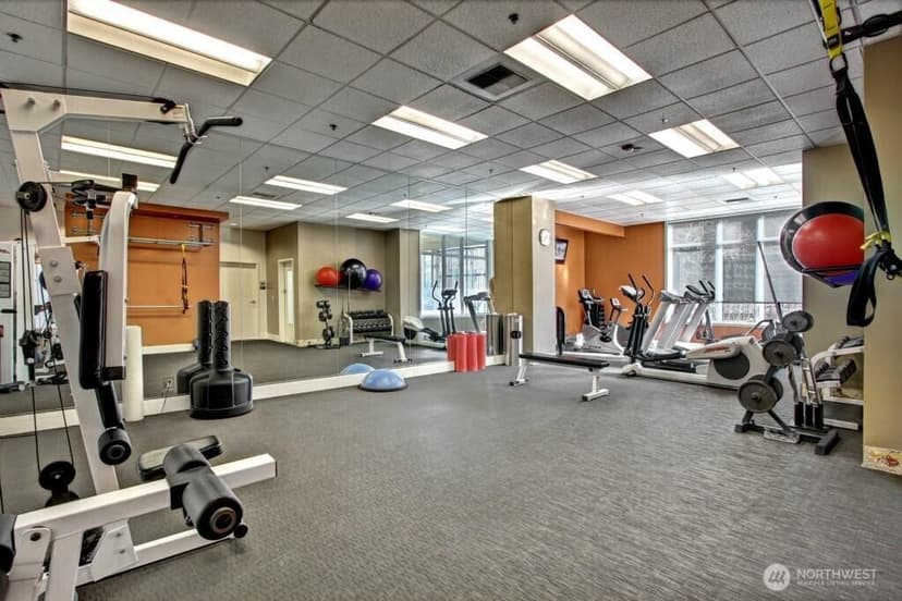 Property photo for 2801 1st Avenue #807, Seattle photo 35