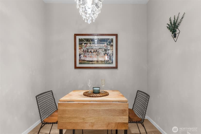 Property photo for 2801 1st Avenue #807, Seattle photo 9