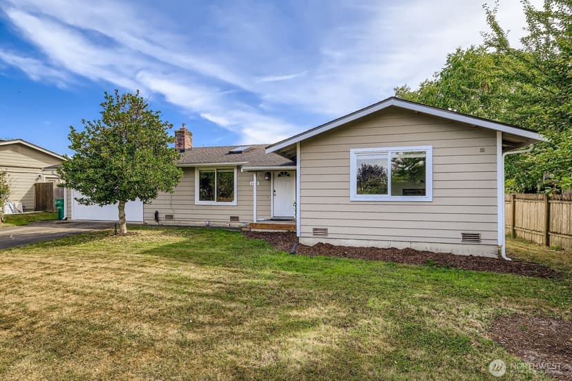 Property photo for 6410 58th Street NE, Marysville photo 3