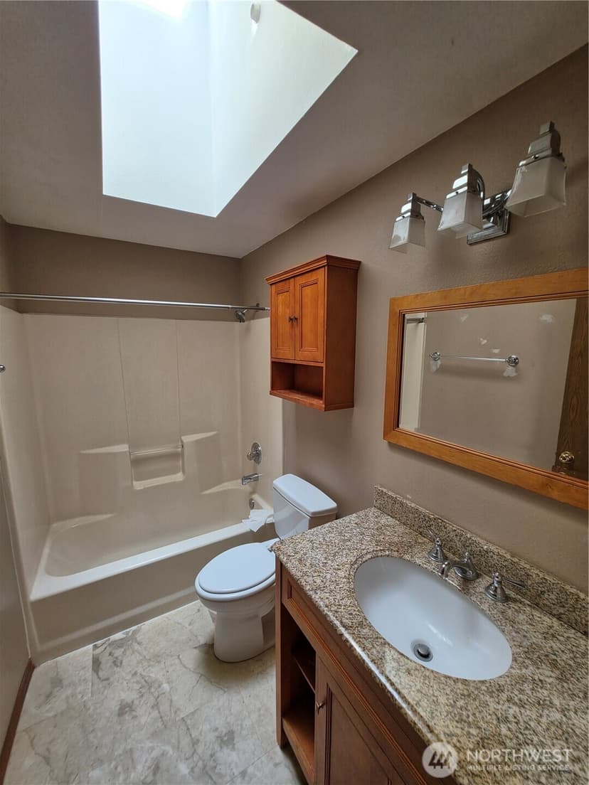 Property photo for 7905 Decatur Avenue, Clinton photo 11