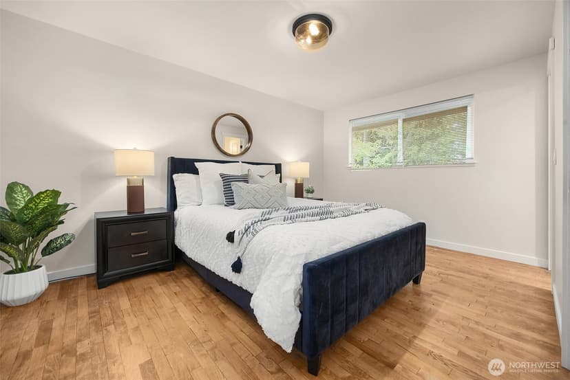 Property photo for 661 Birch Street, Edmonds photo 16
