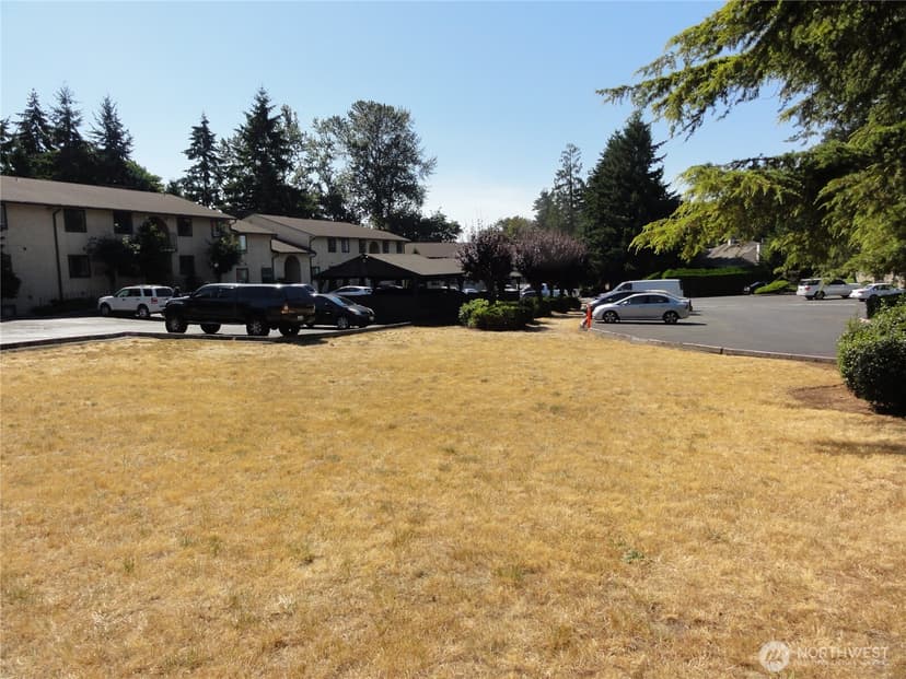 Property photo for 23511 102nd Avenue SE #D102, Kent photo 11