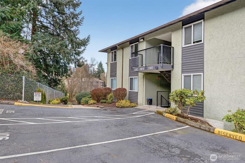 Property photo for 615 75th Street SE #C53, Everett photo 2