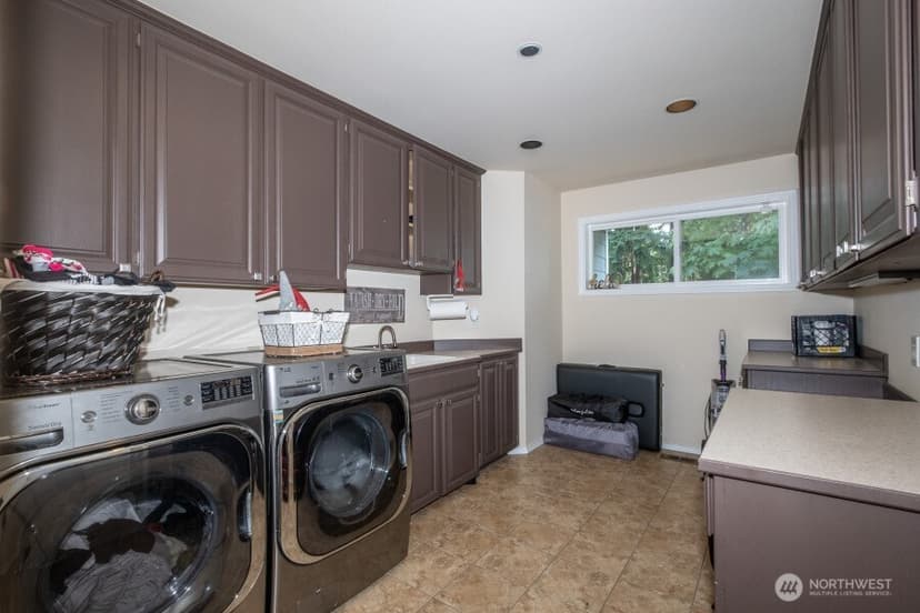 Property photo for 31122 36th Avenue SW, Federal Way photo 32