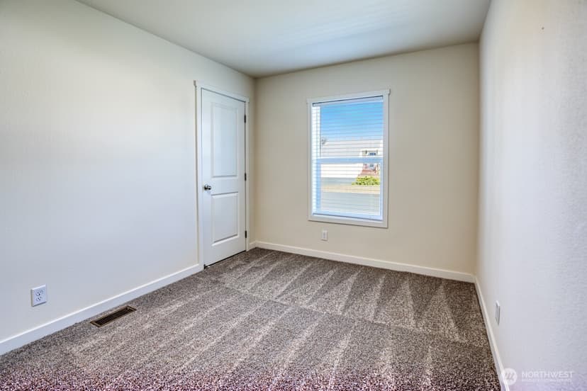 Property photo for 227 Sunrise Avenue SE, Ocean Shores photo 26