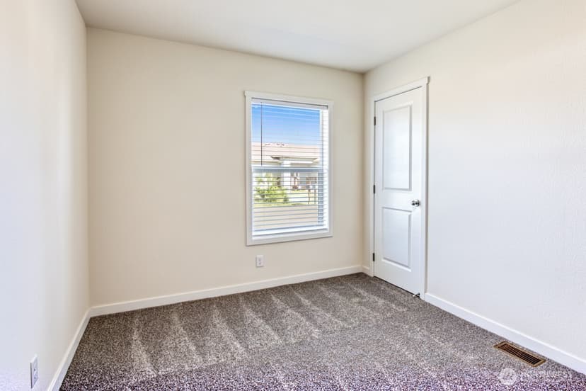 Property photo for 227 Sunrise Avenue SE, Ocean Shores photo 24
