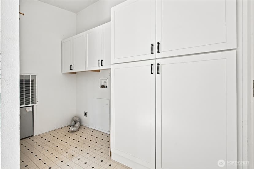 Property photo for 5536 NE Falcon Ridge Lane, Poulsbo photo 21