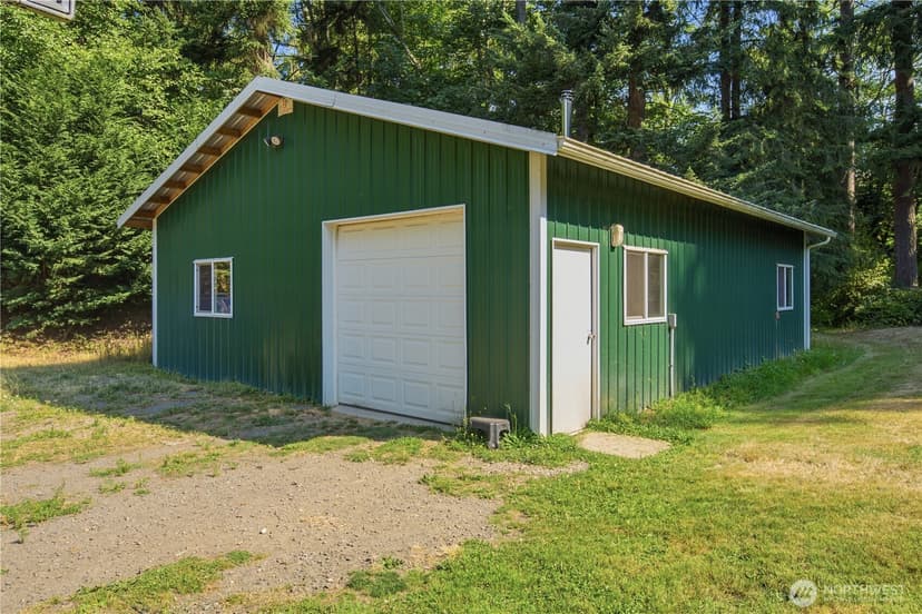Property photo for 5536 NE Falcon Ridge Lane, Poulsbo photo 4