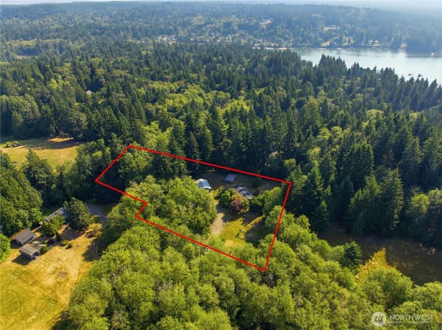 Property photo for 5536 NE Falcon Ridge Lane, Poulsbo photo 5