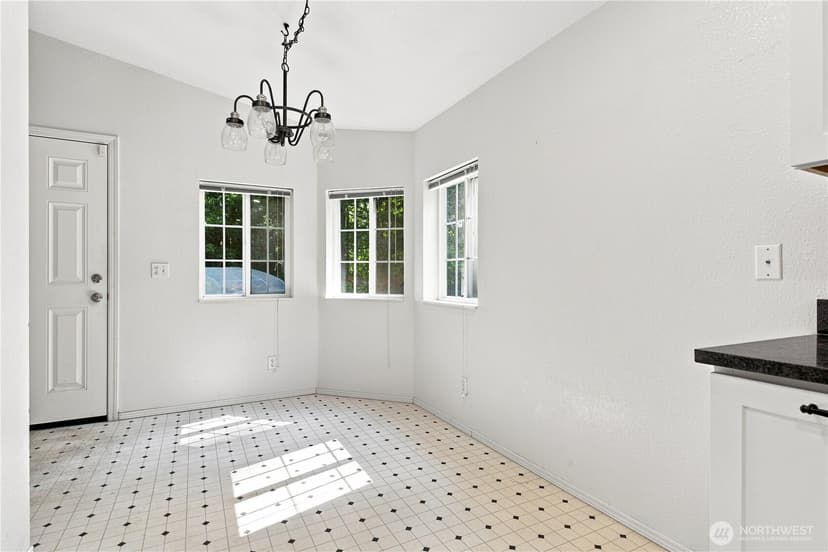Property photo for 5536 NE Falcon Ridge Lane, Poulsbo photo 20