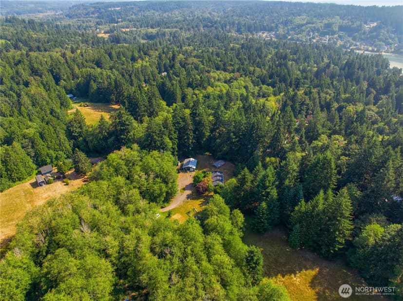 Property photo for 5536 NE Falcon Ridge Lane, Poulsbo photo 36