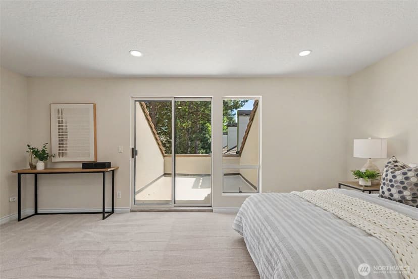 Property photo for 401 100th Ave NE #314, Bellevue photo 14