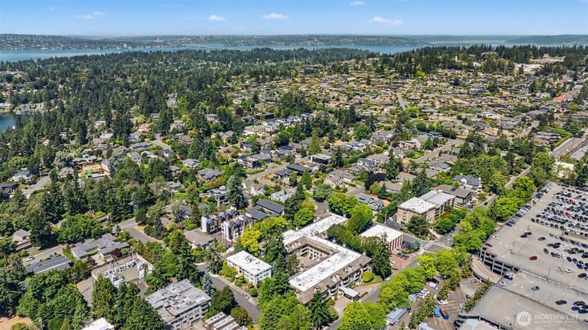 Property photo for 401 100th Ave NE #314, Bellevue photo 33