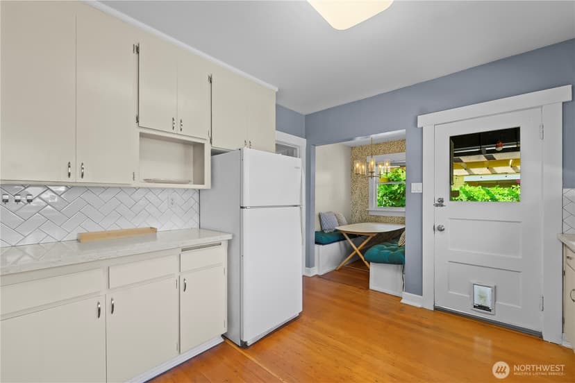 Property photo for 802 S Junett Street, Tacoma photo 14