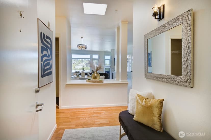 Property photo for 108 2nd Avenue S #504, Kirkland photo 6