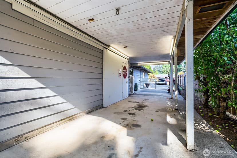 Property photo for 7804 57th Drive NE, Marysville photo 19