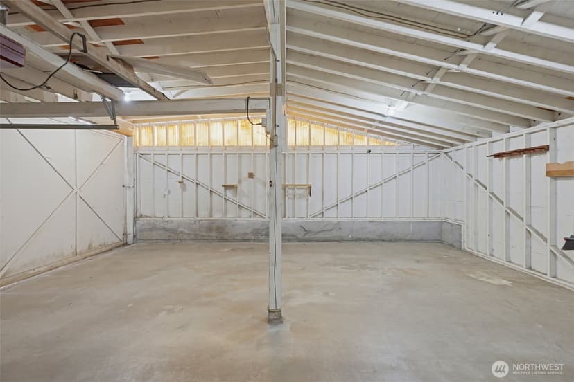 Property photo for 1015 N Sheridan Avenue, Tacoma photo 34