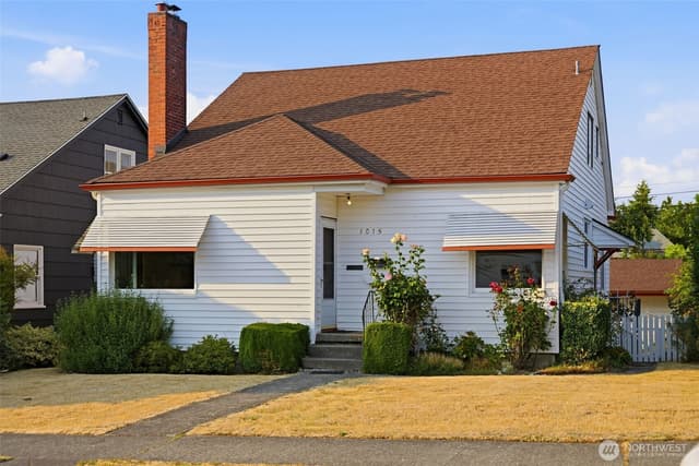 Property photo for 1015 N Sheridan Avenue, Tacoma