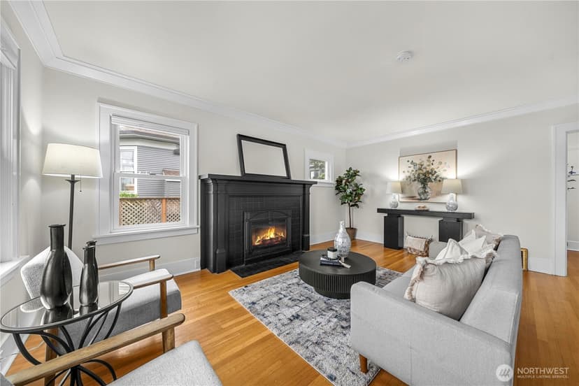 Property photo for 1509 4th Avenue W, Seattle photo 5