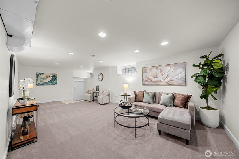 Property photo for 1509 4th Avenue W, Seattle photo 22