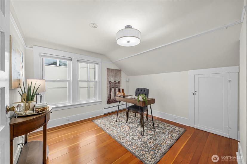Property photo for 1509 4th Avenue W, Seattle photo 19