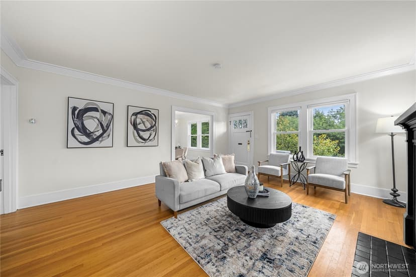 Property photo for 1509 4th Avenue W, Seattle photo 8