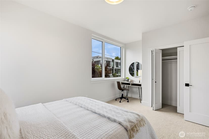 Property photo for 1510 B NW 59th Street, Seattle photo 11