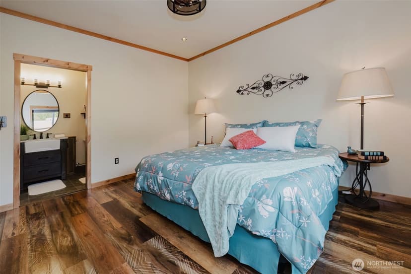 Property photo for 6764 Takota Place NE, Bremerton photo 8