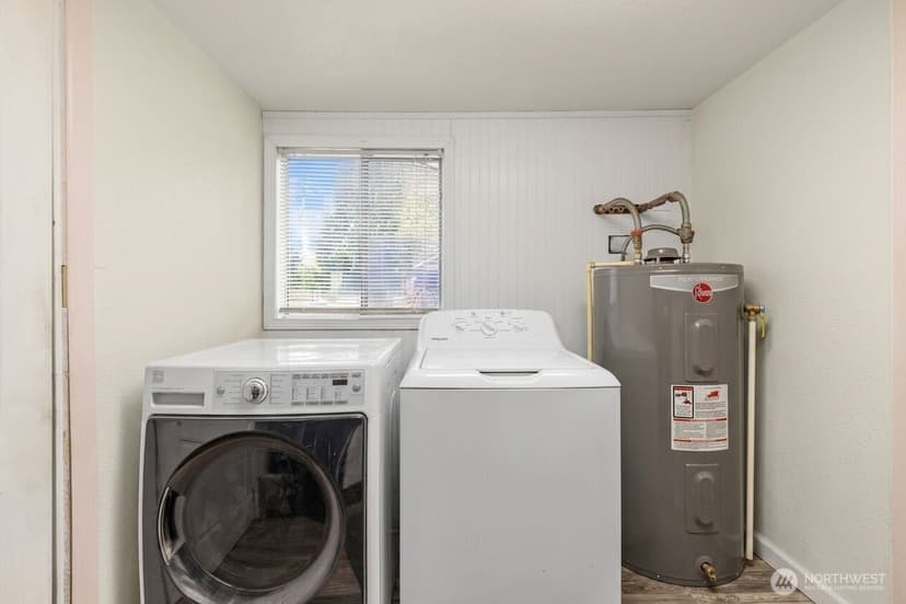 Property photo for 8643 Tacoma Avenue S, Tacoma photo 24