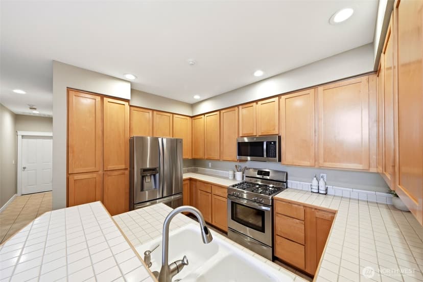 Property photo for 15637 NE 92nd Way #B2101, Redmond photo 13