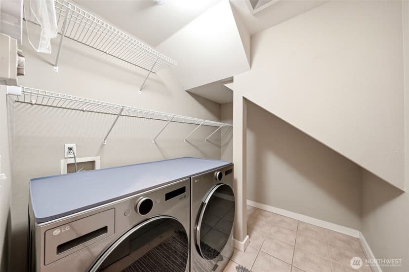 Property photo for 15637 NE 92nd Way #B2101, Redmond photo 24