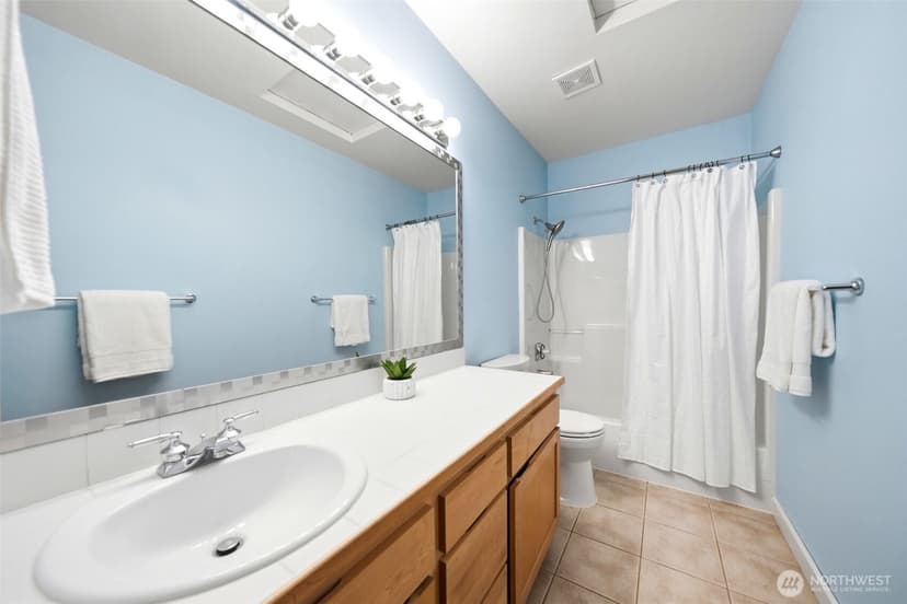 Property photo for 15637 NE 92nd Way #B2101, Redmond photo 32
