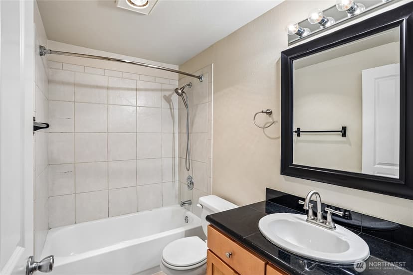 Property photo for 1124 N 92nd Street #104, Seattle photo 11