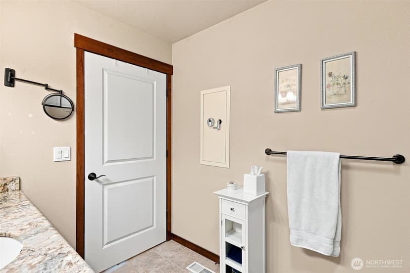 Property photo for 3602 188th Street NE, Arlington photo 14