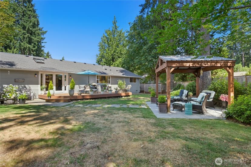 Property photo for 11815 NE 143rd Street, Kirkland photo 32