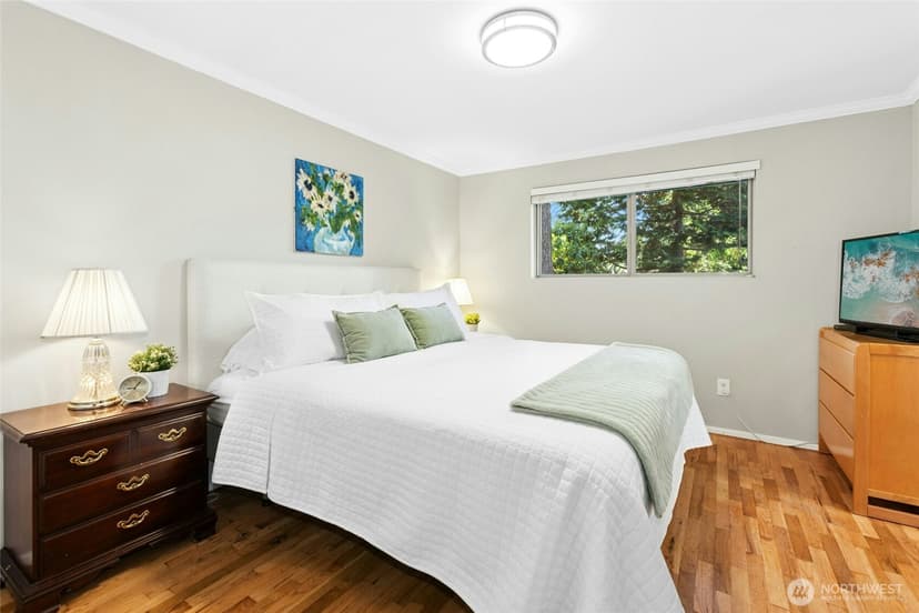 Property photo for 11815 NE 143rd Street, Kirkland photo 15